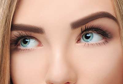 Permanent Augenbrauen Powder Brows Behandlung - Kosmetikstudio Madame Rottenburg