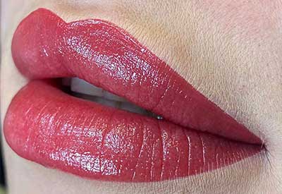 Permanent Make Up Lippen Vollschattierung - buchbare Behandlungen im Kosmetikstudio Rottenburg am Neckar