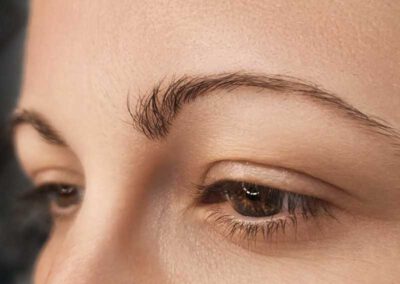 Powderbrows Augenbrauen vorher - Permanent Make-up Behandlungen Rottenburg